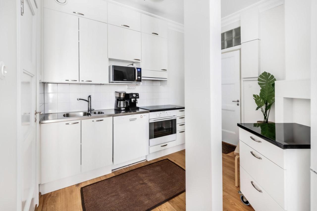 Wehost Oikokatu Apartment Helsinki Exterior photo