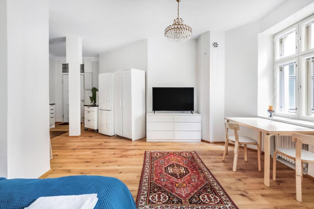 Wehost Oikokatu Apartment Helsinki Exterior photo