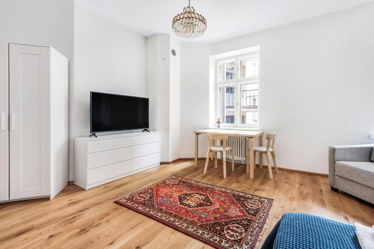 Wehost Oikokatu Apartment Helsinki Exterior photo